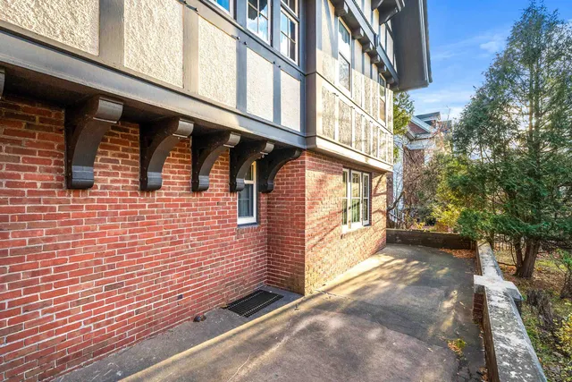 $800,000 | 2314 East 5th Street, Duluth, MN 55812