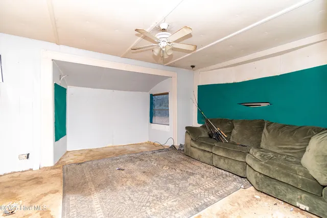 $155,000 | 128 Snowgoose Lane, Knotts Island, NC 27950