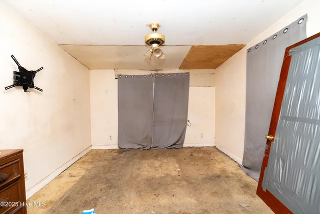 $155,000 | 128 Snowgoose Lane, Knotts Island, NC 27950