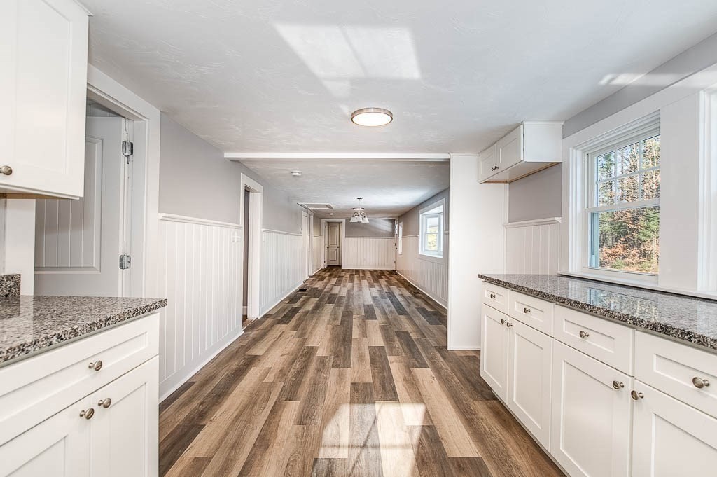 111 Mendell Road Rochester, MA 02770 - Photo 17 of 39