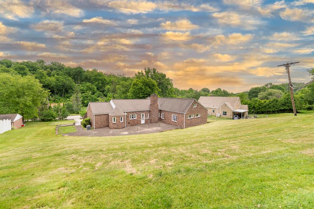 927 McNeilly Road Pittsburgh, PA 15226 - Photo 34 of 36 Gallery Image 34