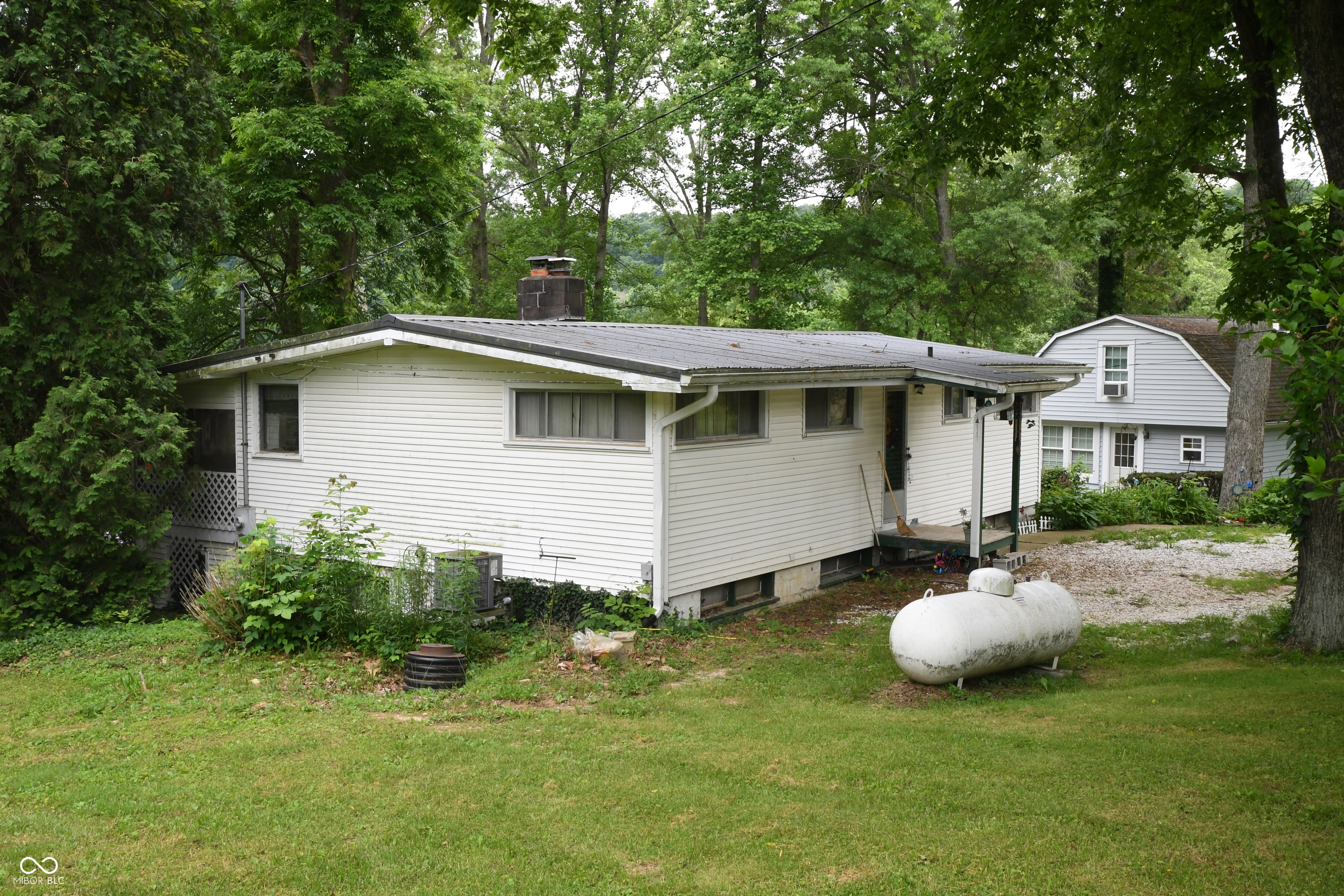 6834 Spillway Road Unionville, IN 47468 - Photo 3 of 35