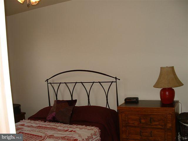 20 Edgewood Drive Lititz, PA 17543 - Photo 7 of 12 Gallery Image 7