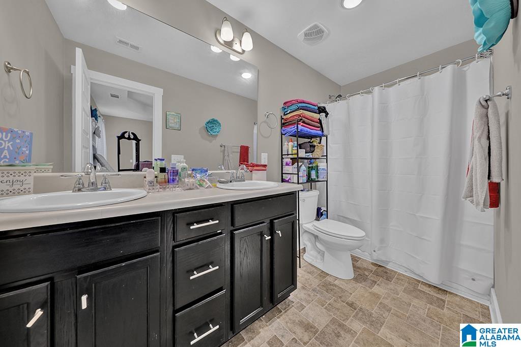 404 3rd Street Pleasant Grove, AL 35127 - Photo 8 of 16