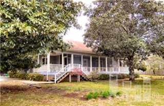 91 Pelican Point Road Wilmington, NC 28409 - Photo 1 of 8 Primary Photo