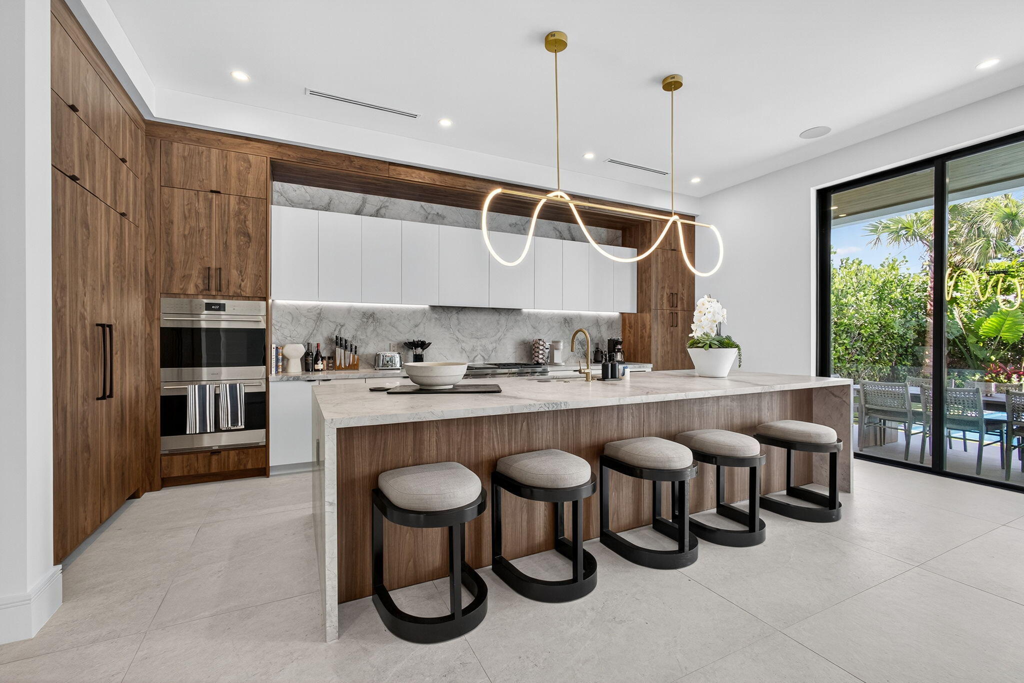123 Murray Road West Palm Beach, FL 33405 - Photo 14 of 62 Kitchen