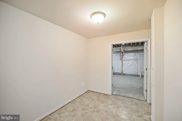 $475,000 | 121 Waterside Lane, Cross Junction, VA 22625