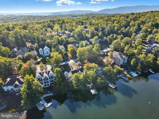 $475,000 | 121 Waterside Lane, Cross Junction, VA 22625