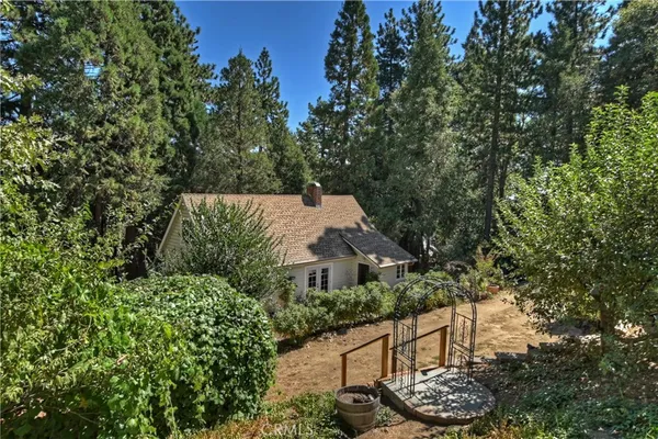 $475,000 | 22911 Crest Forest Drive, Crestline, CA 92325