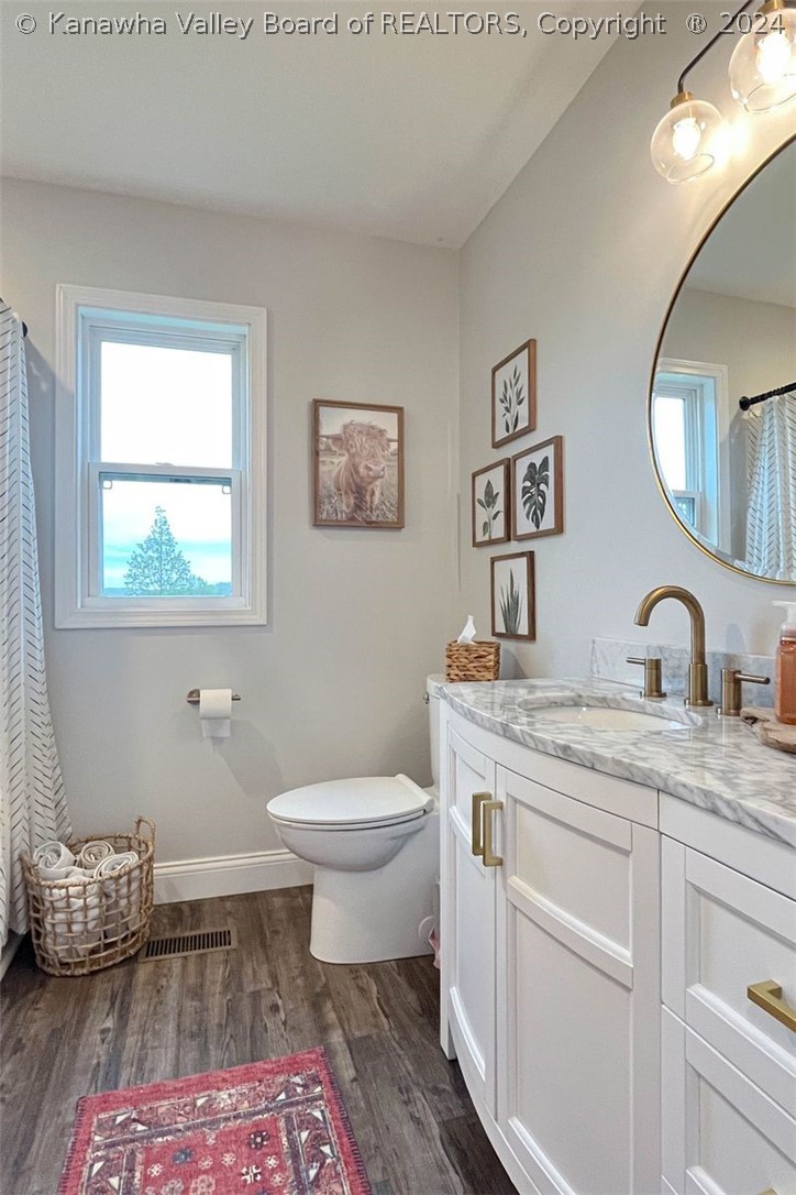 1007 Shiloh Road Milton, WV 25541 - Photo 22 of 27 Bathroom 2