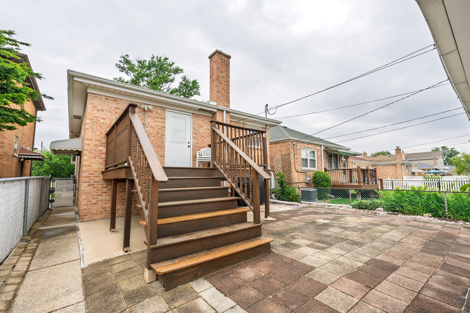 2359 Burr Oak Avenue Riverside, IL 60546 - Photo 9 of 52