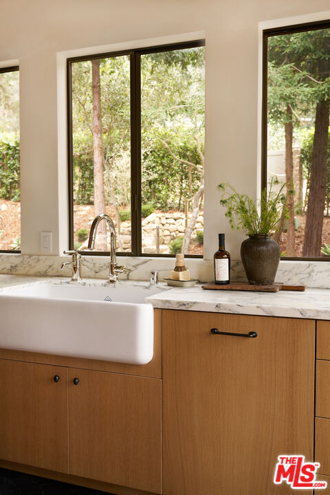 921 El Rancho Road Santa Barbara, CA 93108 - Photo 8 of 33