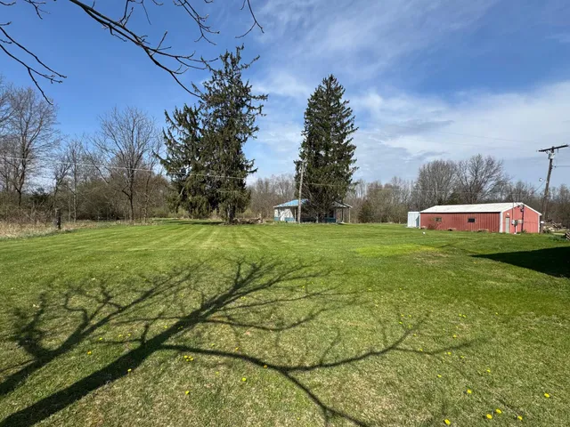 $895,000 | 3525 3 1/2 Mile Road, Athens, MI 49011
