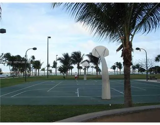 a view of a multi story building