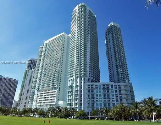 $3,000 | 1900 North Bayshore Drive, Unit 2606, Miami, FL 33132