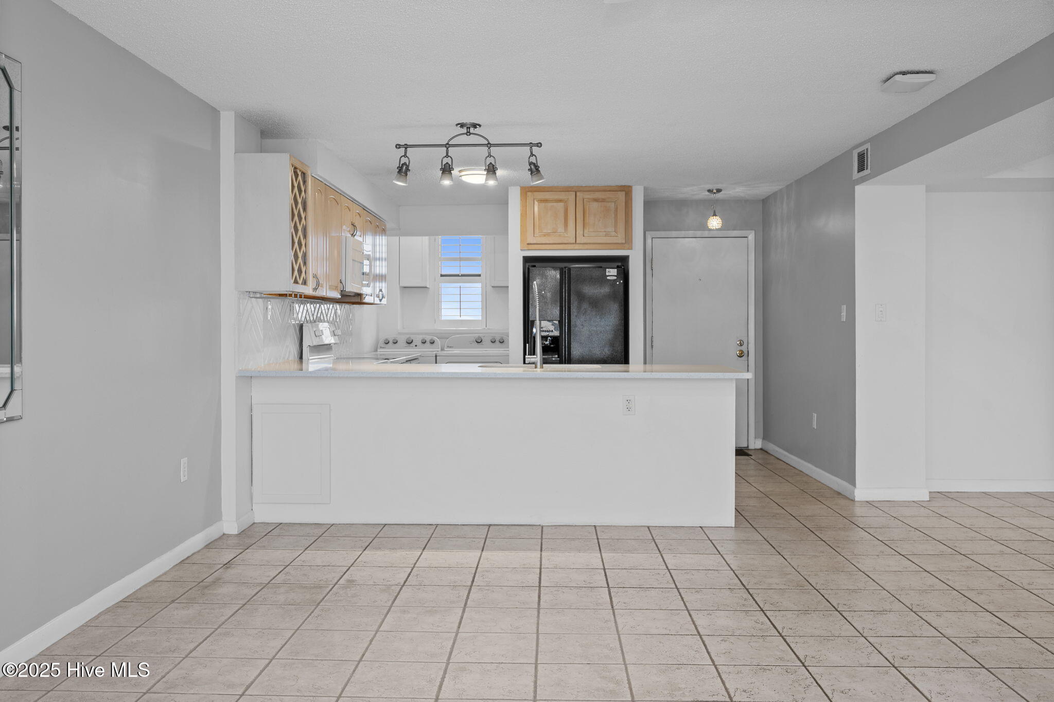 1505 Salter Path Road, Unit 418 Indian Beach, NC 28512 - Photo 15 of 46 27-web-or-mls-SW418-Dec6-2025-008