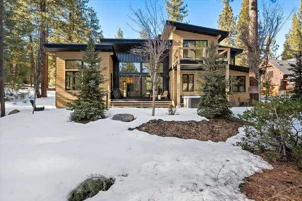 $2,765,000 | 11115 Parkland Drive, Truckee, CA 96161