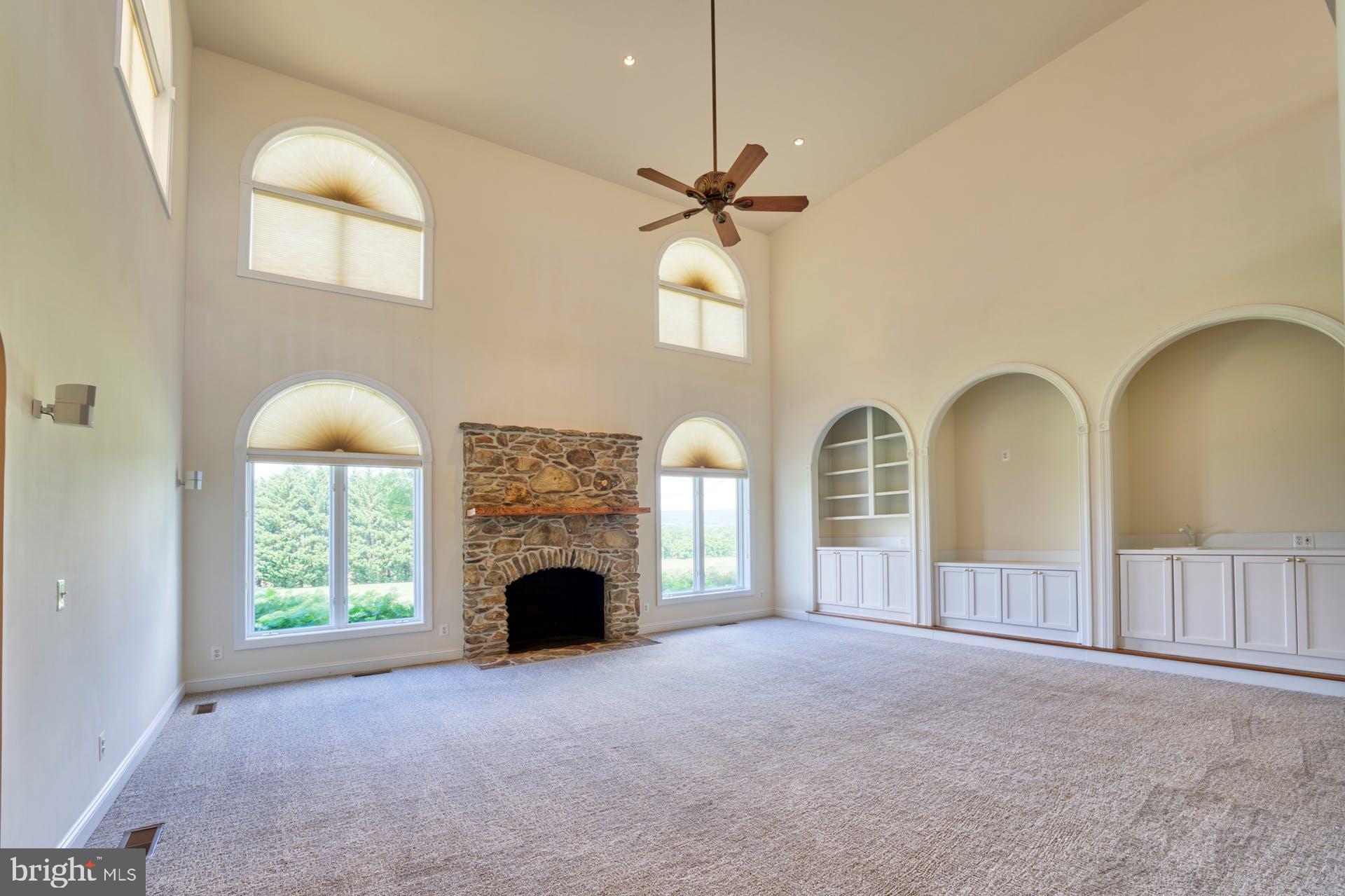 16571 Hillsboro Road Purcellville, VA 20132 - Photo 11 of 56