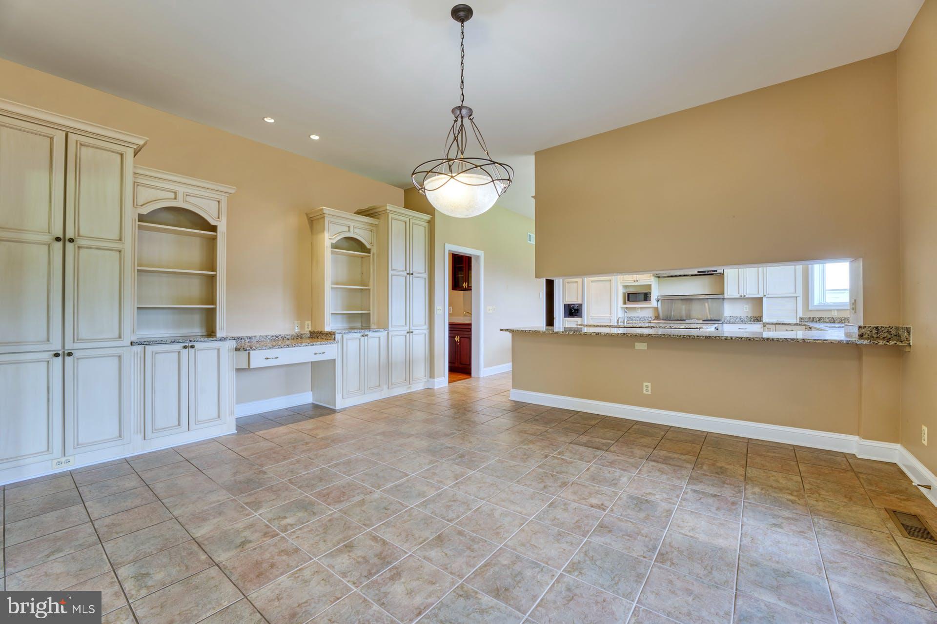 16571 Hillsboro Road Purcellville, VA 20132 - Photo 14 of 56