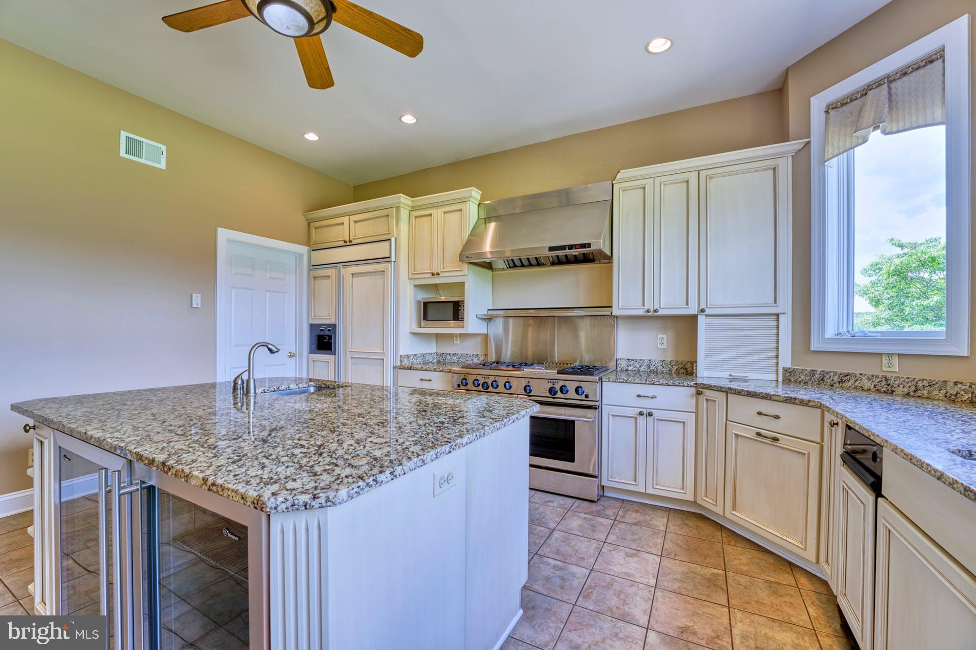 16571 Hillsboro Road Purcellville, VA 20132 - Photo 19 of 56