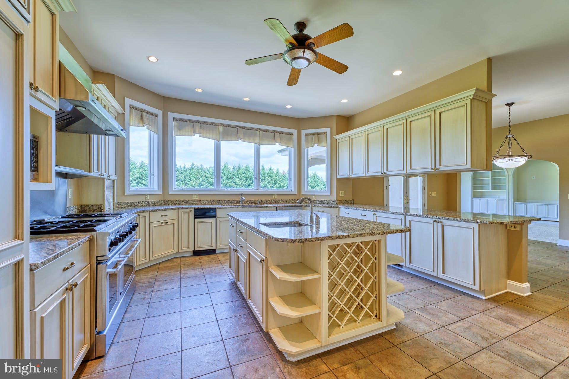 16571 Hillsboro Road Purcellville, VA 20132 - Photo 20 of 56