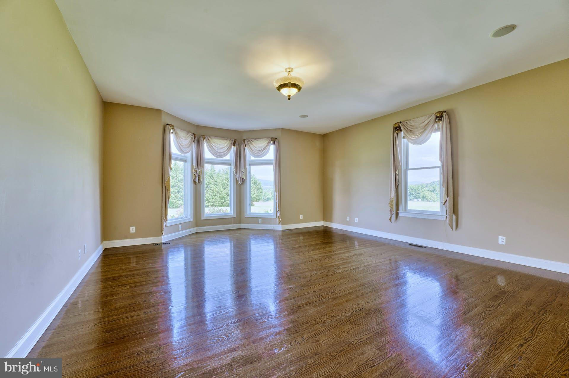 16571 Hillsboro Road Purcellville, VA 20132 - Photo 27 of 56