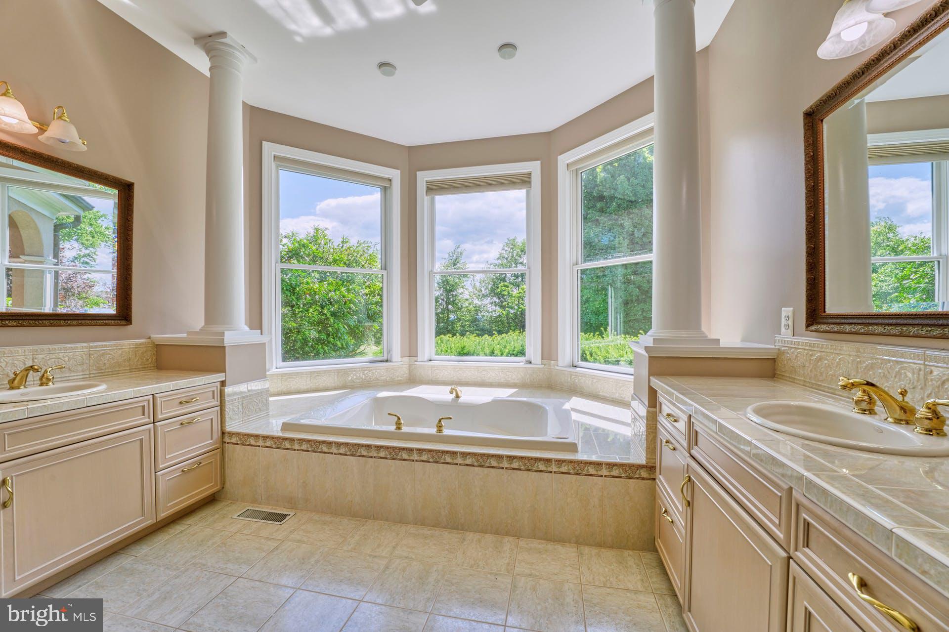 16571 Hillsboro Road Purcellville, VA 20132 - Photo 31 of 56