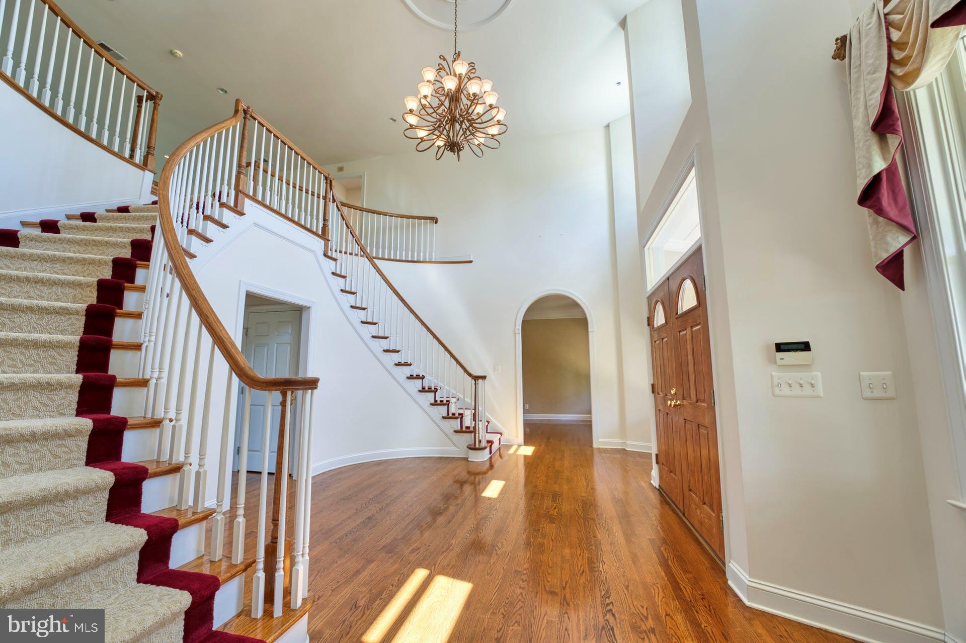 16571 Hillsboro Road Purcellville, VA 20132 - Photo 7 of 56