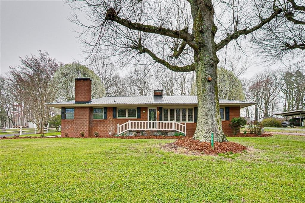 335 Mack Road Asheboro, NC 27205 - Photo 1 of 39 Gallery Image 1