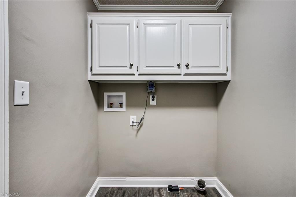 335 Mack Road Asheboro, NC 27205 - Photo 14 of 39 Laundry Room