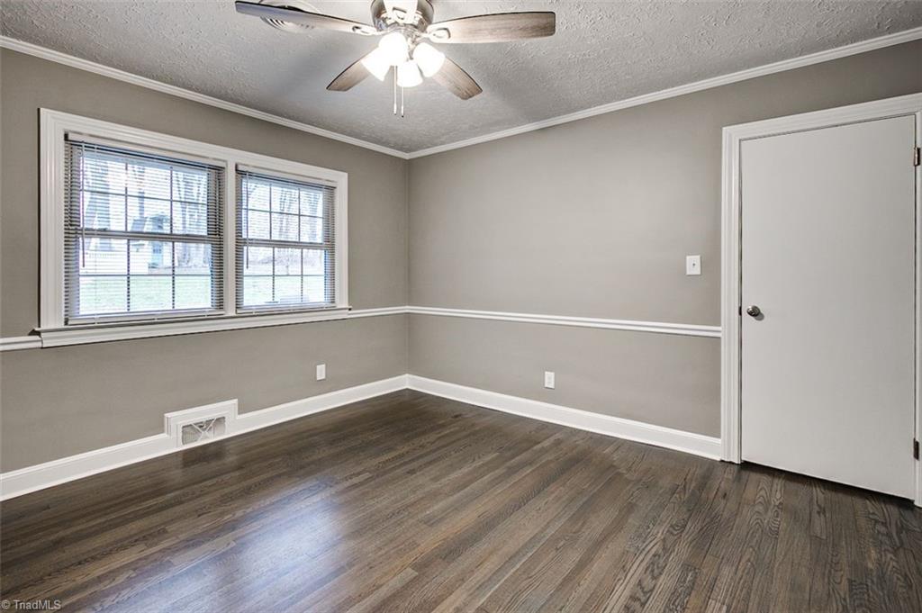 335 Mack Road Asheboro, NC 27205 - Photo 18 of 39 Primary Bedroom