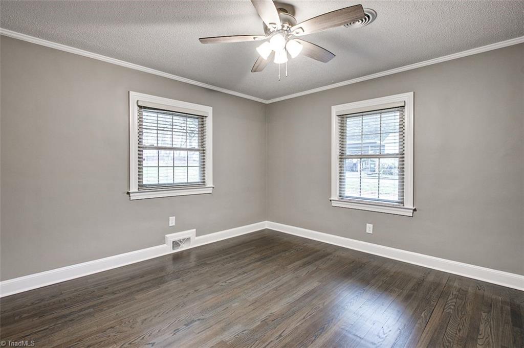 335 Mack Road Asheboro, NC 27205 - Photo 24 of 39 Second Bedroom