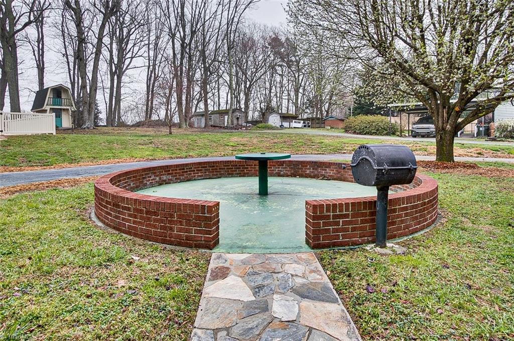 335 Mack Road Asheboro, NC 27205 - Photo 37 of 39 Gallery Image 37