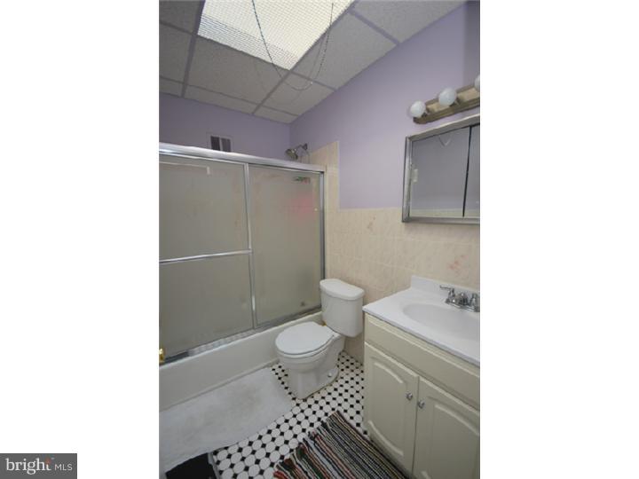 4508 Aberdale Road Philadelphia, PA 19136 - Photo 11 of 13 Gallery Image 11