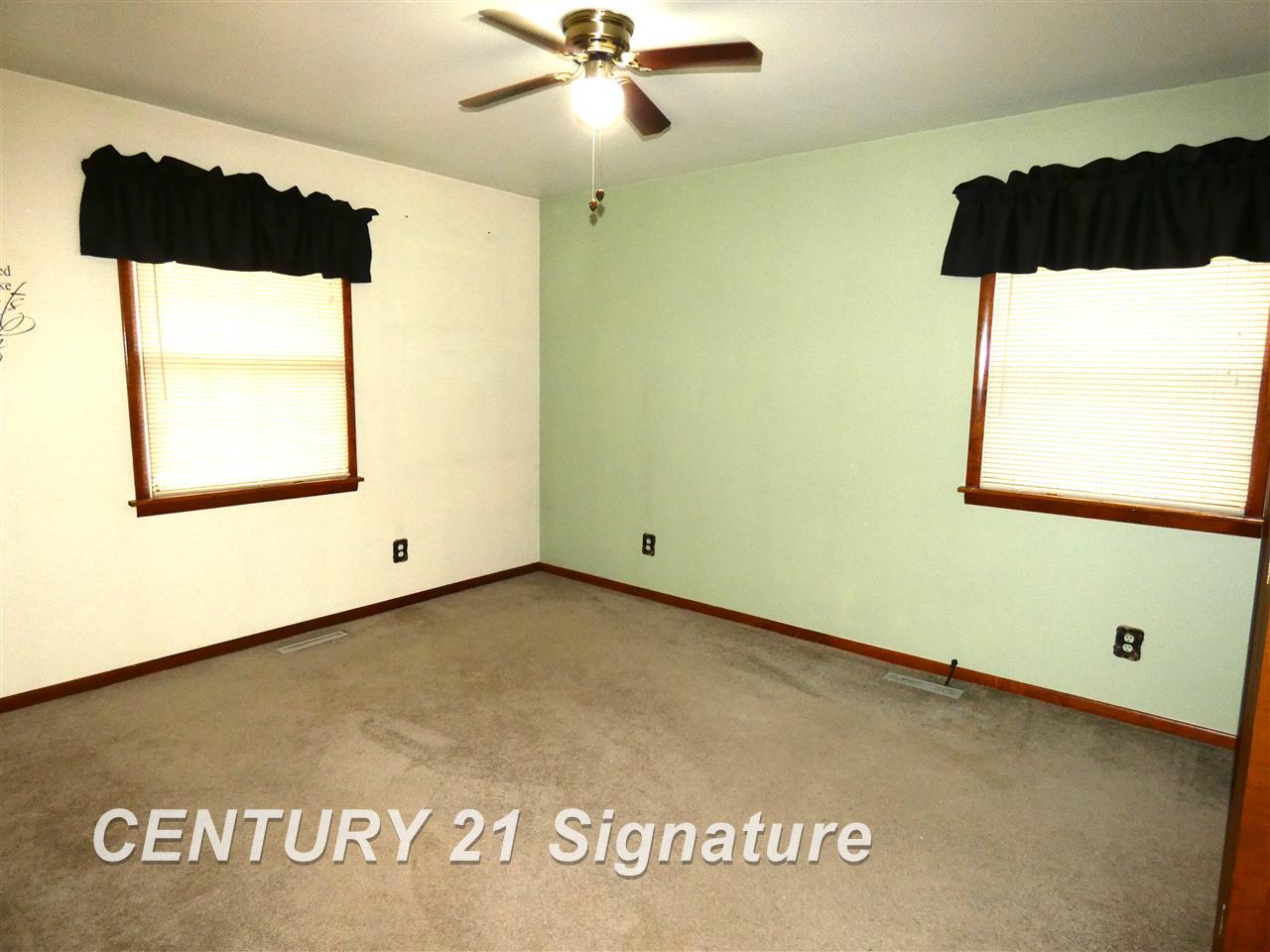 13839 Harris Road Chesaning, MI 48616 - Photo 14 of 33