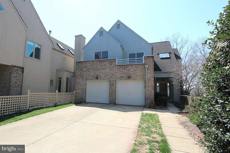 2036 Beacon Place Reston, VA 20191 - Photo 1 of 1 Exterior (Front)