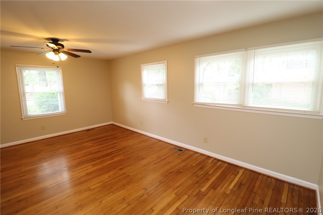 829 Carlisle Street Raleigh, NC 27610 - Photo 6 of 27