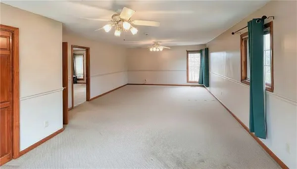 $564,950 | 39 MacKenzie Drive, St. Joseph, MO 64503