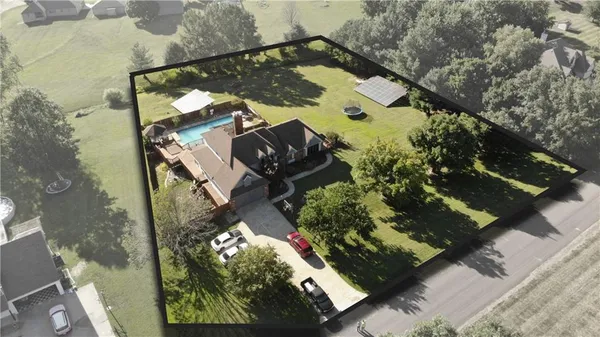 $564,950 | 39 MacKenzie Drive, St. Joseph, MO 64503