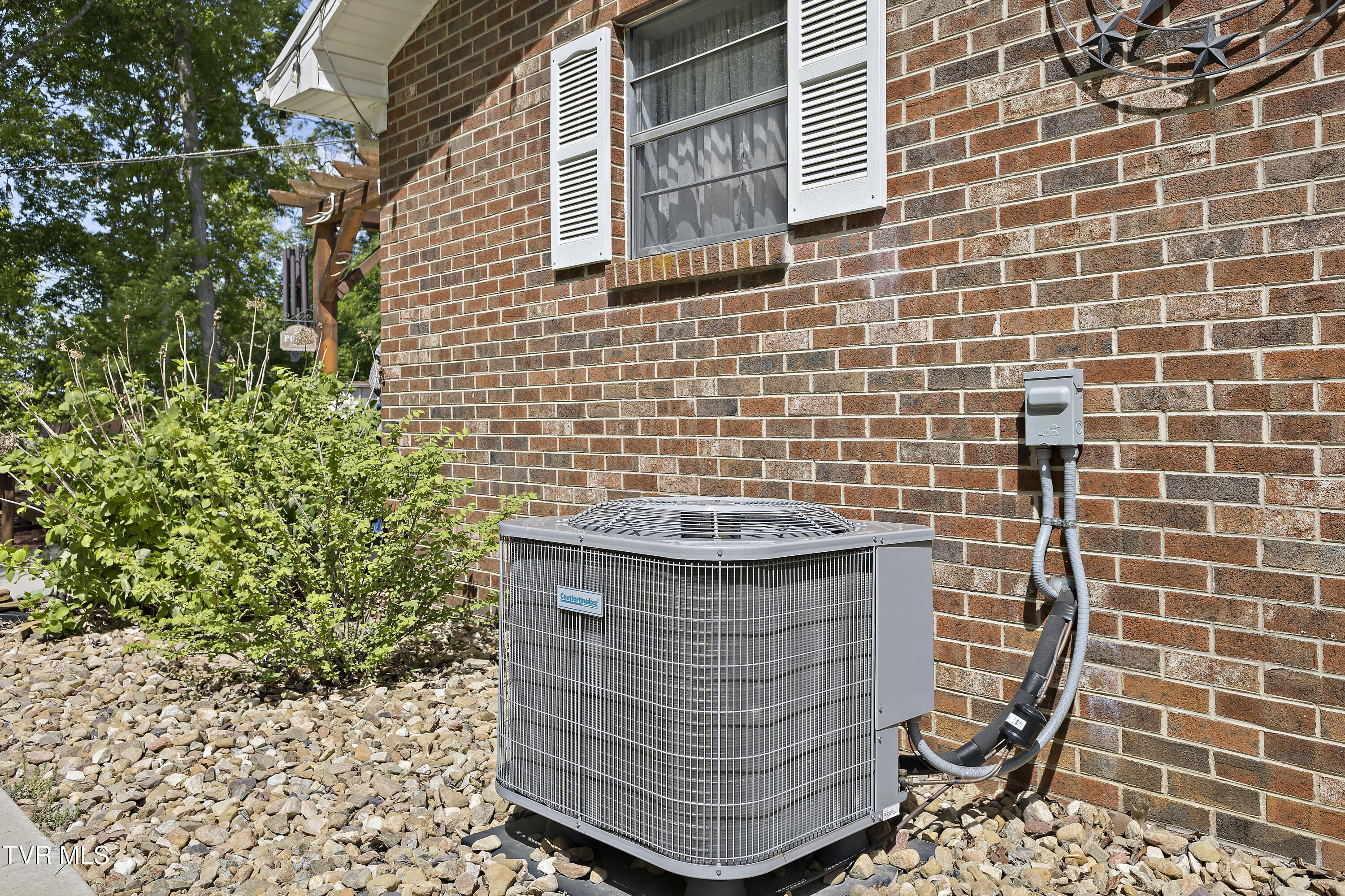 217 Echo Drive Greeneville, TN 37743 - Photo 17 of 44 128A3179