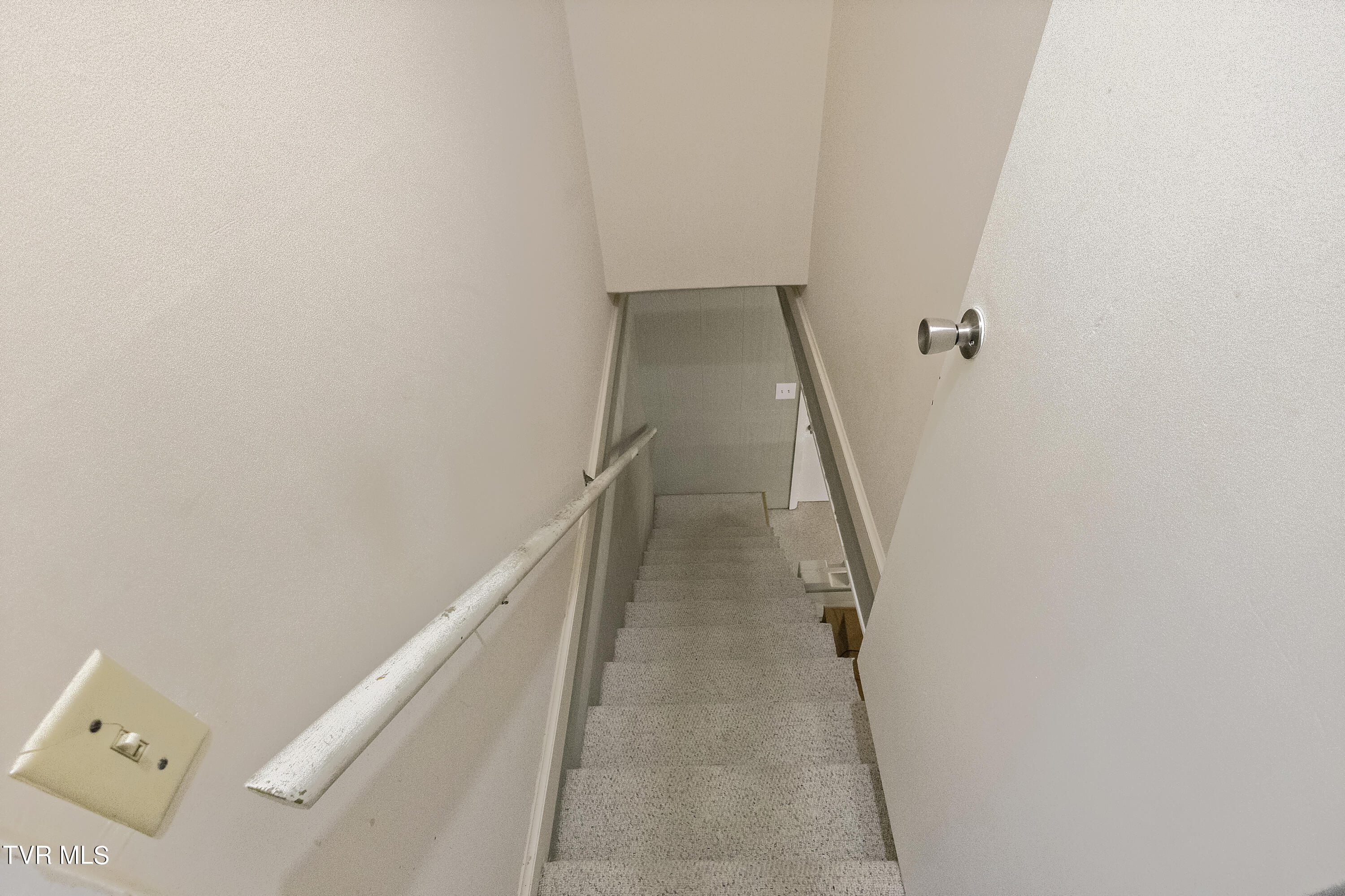 217 Echo Drive Greeneville, TN 37743 - Photo 34 of 44 128A3258