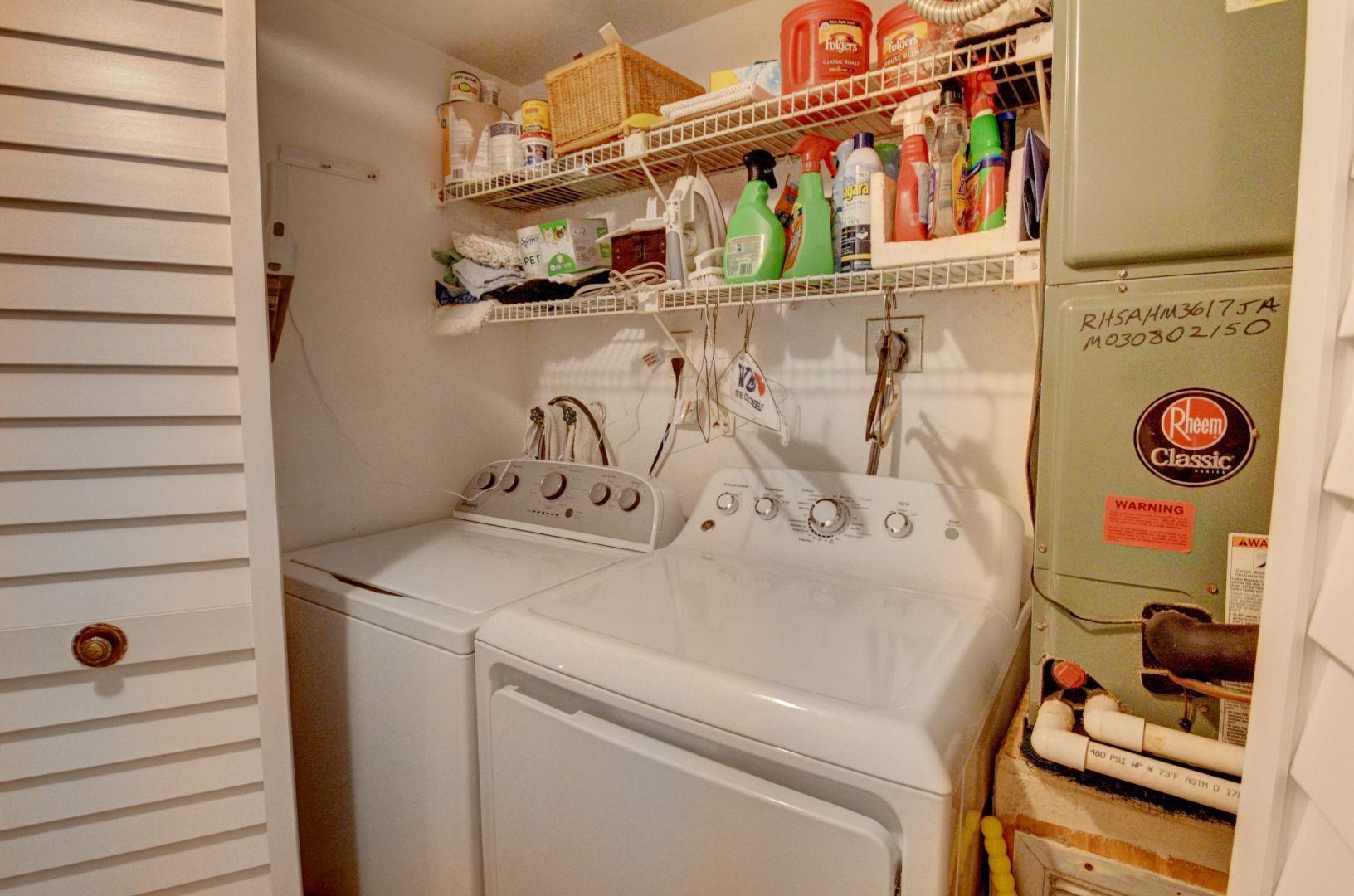 6621 Spring Bottom Way, Unit 142 Boca Raton, FL 33433 - Photo 19 of 26 Laundry
