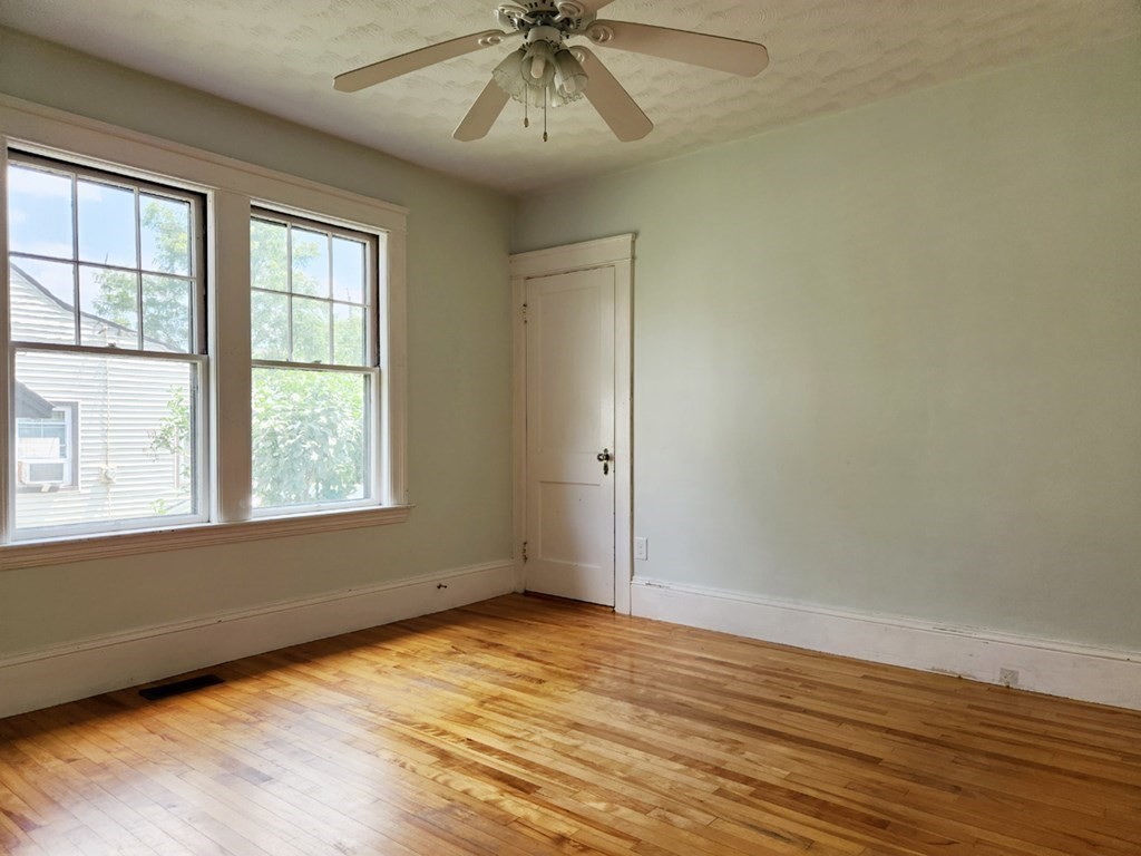 16 Clason Road Worcester, MA 01606 - Photo 12 of 21 Gallery Image 12