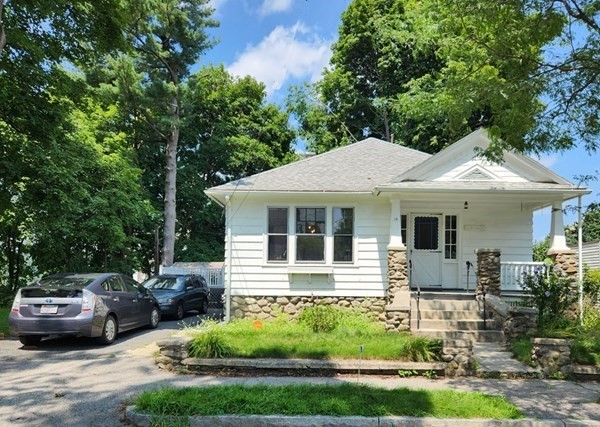 16 Clason Road Worcester, MA 01606 - Photo 2 of 21 Gallery Image 2