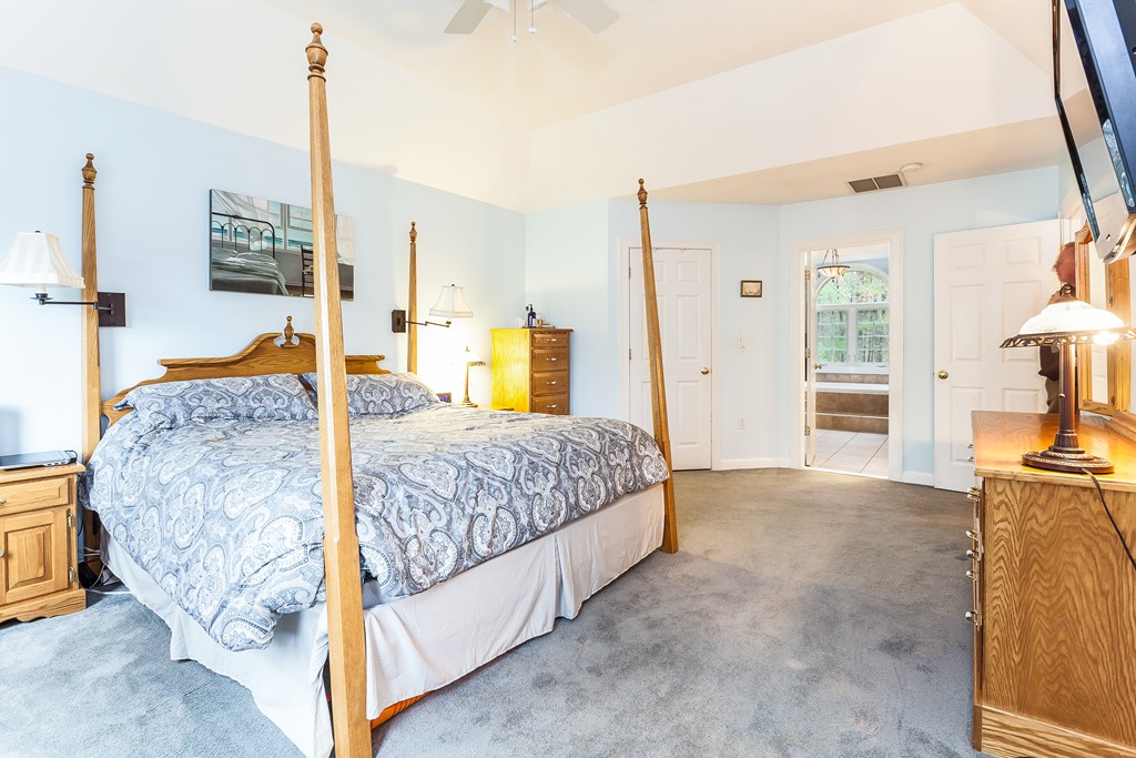 727 Stow Road Marlborough, MA 01752 - Photo 17 of 30 Gallery Image 17