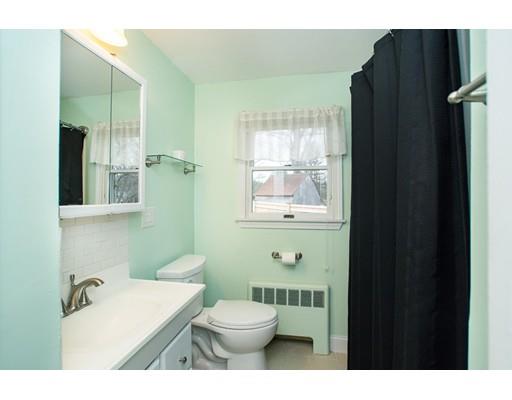 33 Audrea Road Framingham, MA 01701 - Photo 15 of 30