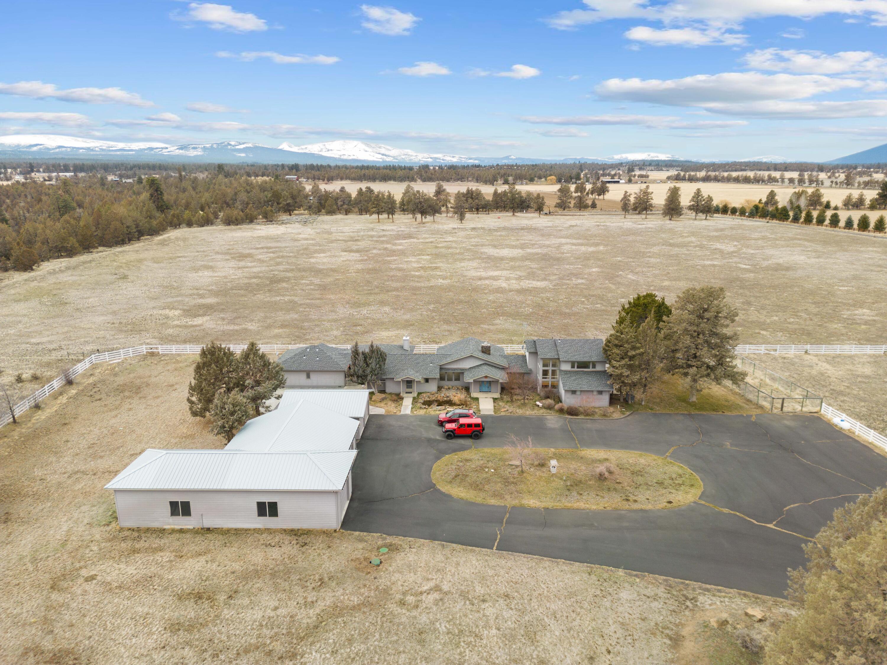 68290 George Cyrus Road Sisters, OR 97759 - Photo 49 of 52 Aerial