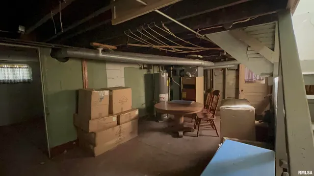 $54,900 | 1009 West Armstrong Avenue, Peoria, IL 61606