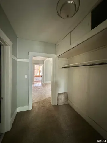 $54,900 | 1009 West Armstrong Avenue, Peoria, IL 61606