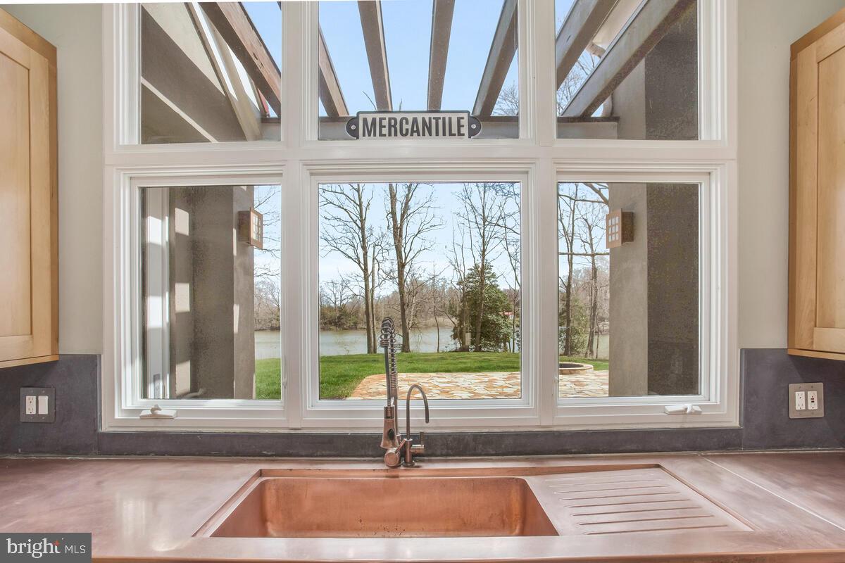 4149 Shoreham Beach Road Edgewater, MD 21037 - Photo 19 of 73